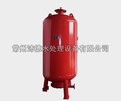 常压隔膜式压力罐外形图