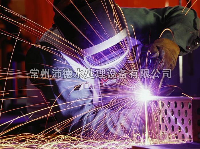 水处理设备焊接车间1