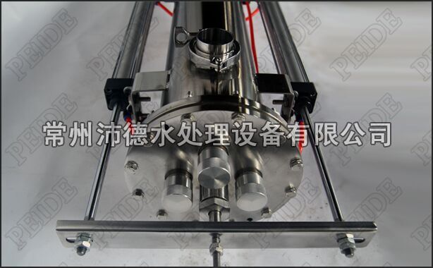 气动清洗型紫外线杀菌器