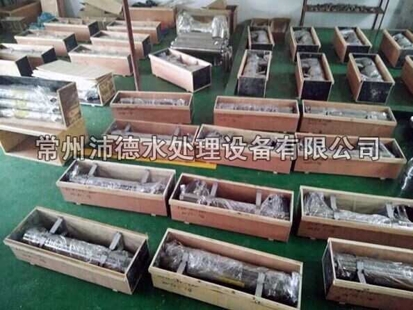 紫外线消毒器装箱照4