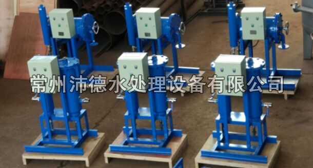 3台冷冻水旁流水处理器和3台冷却水旁流水处理器