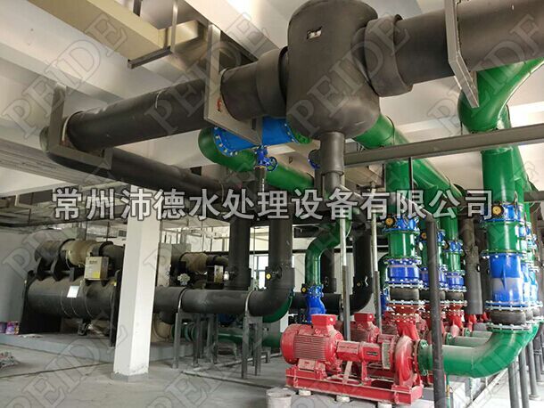 电子式水处理器和螺旋除污器的安装现场